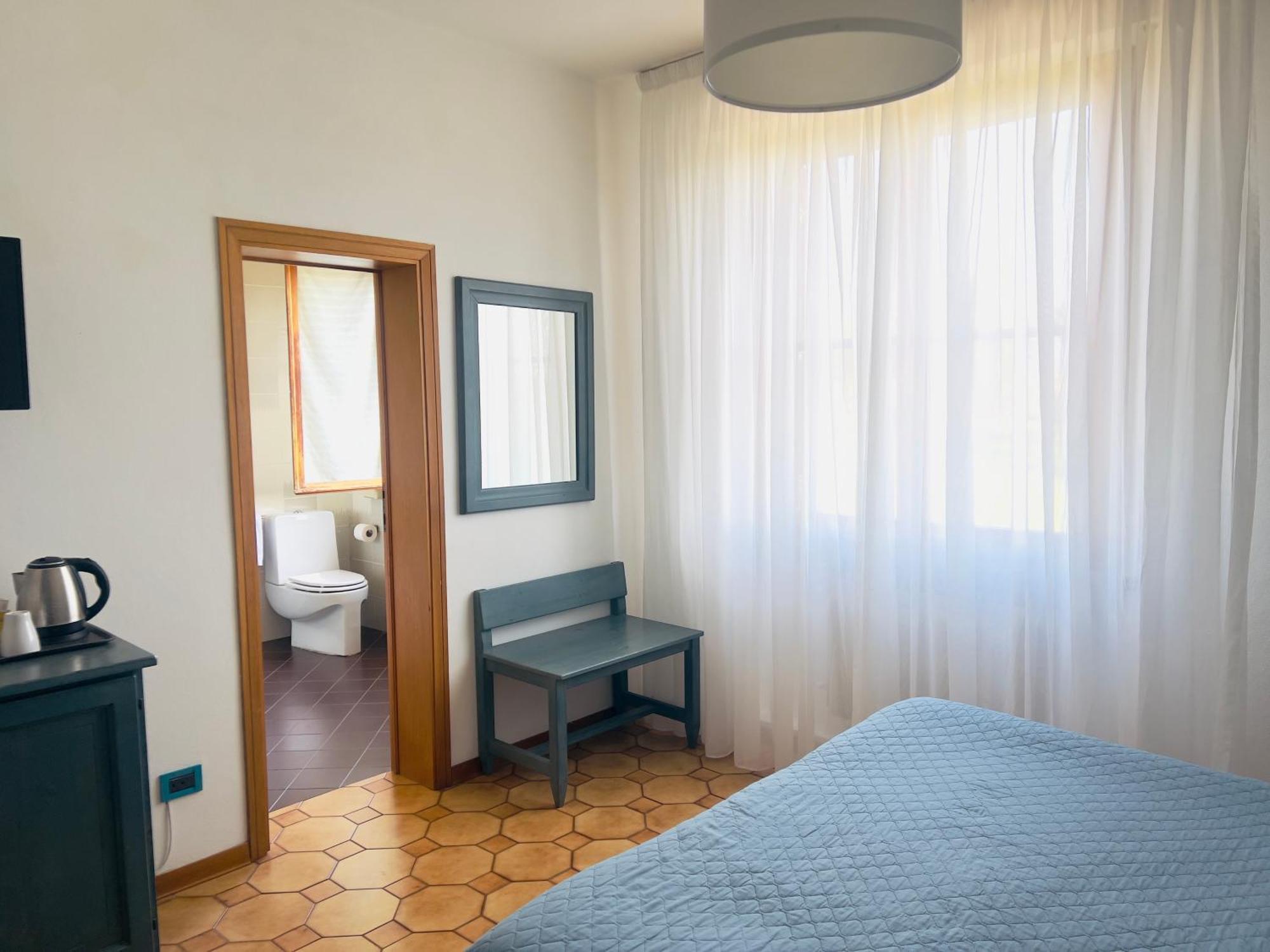 Villa Lavinia B&B Montescudaio Room photo