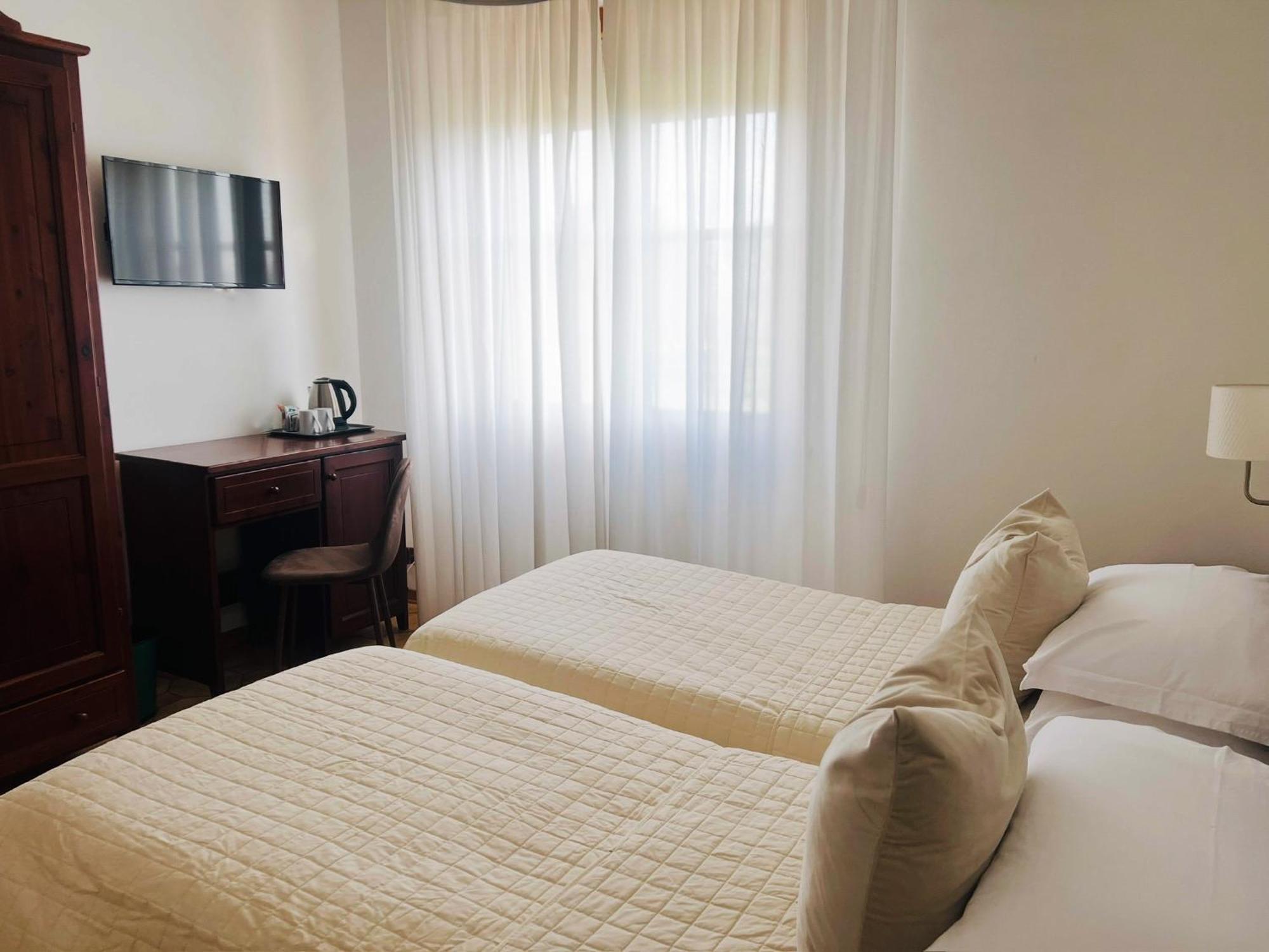 Villa Lavinia B&B Montescudaio Room photo